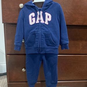 Kids Gap Logo Zip Hoodie and logo sweatpants size 18-24 months